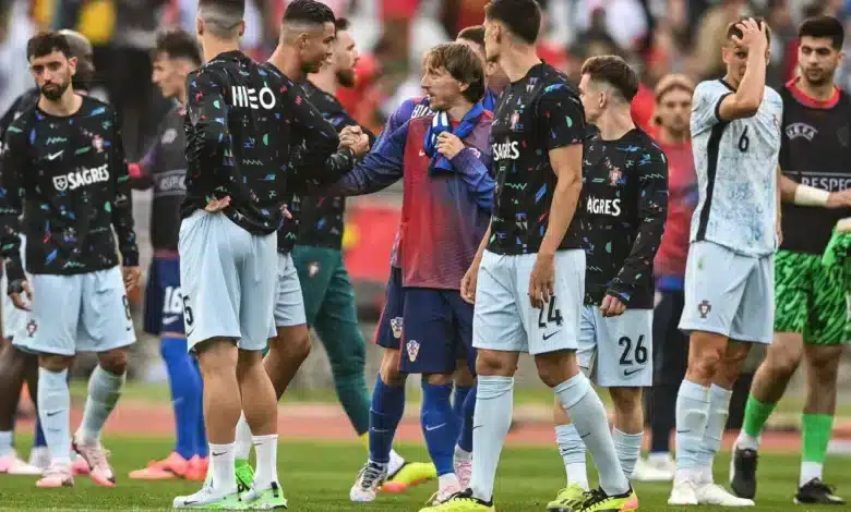 لوكا مودريتش في سن الأربعين.. حين يختار الجمال على الأرقام ويقصي ميسي ورونالدو من قائمته التاريخية